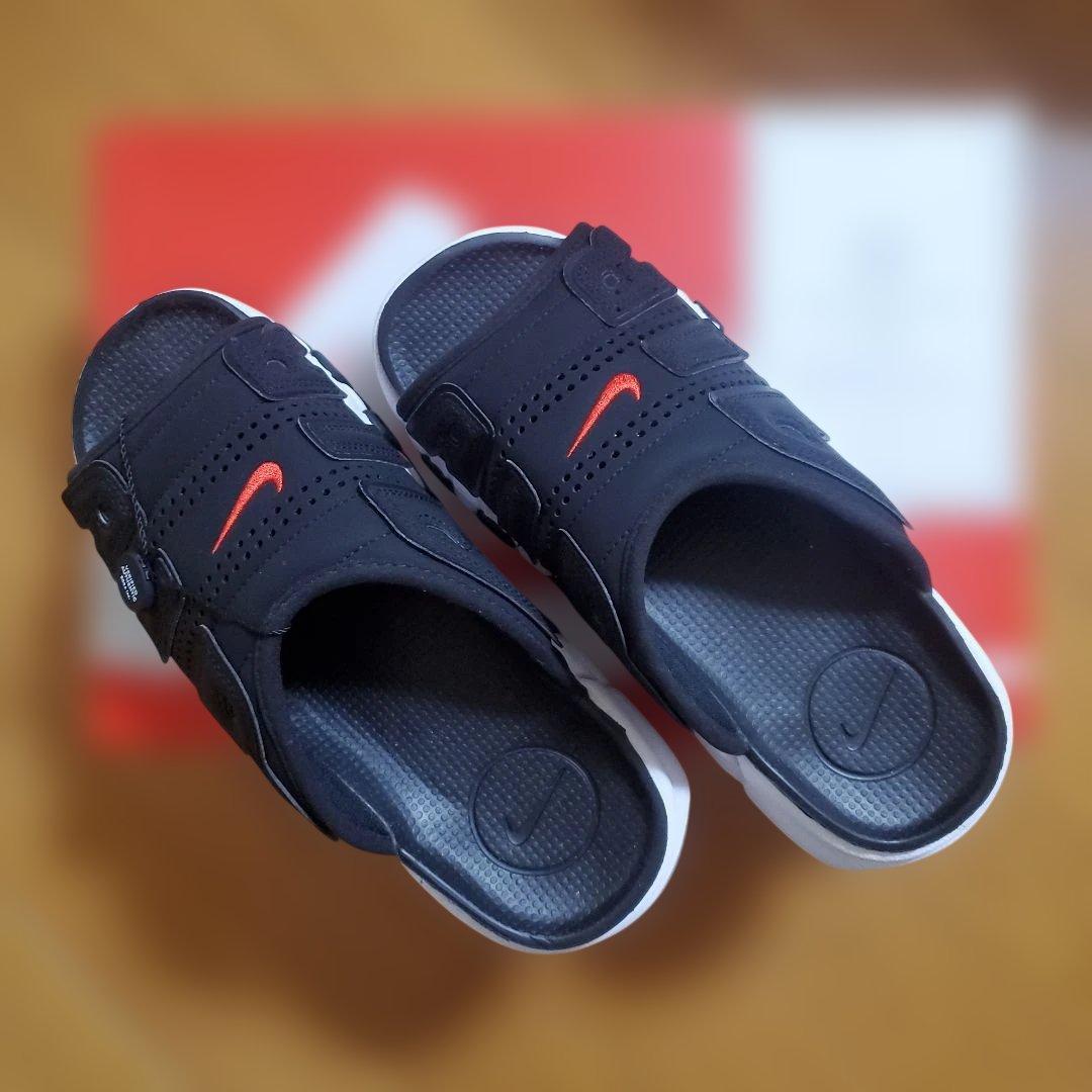 モアアップテンポ・スライドサンダル