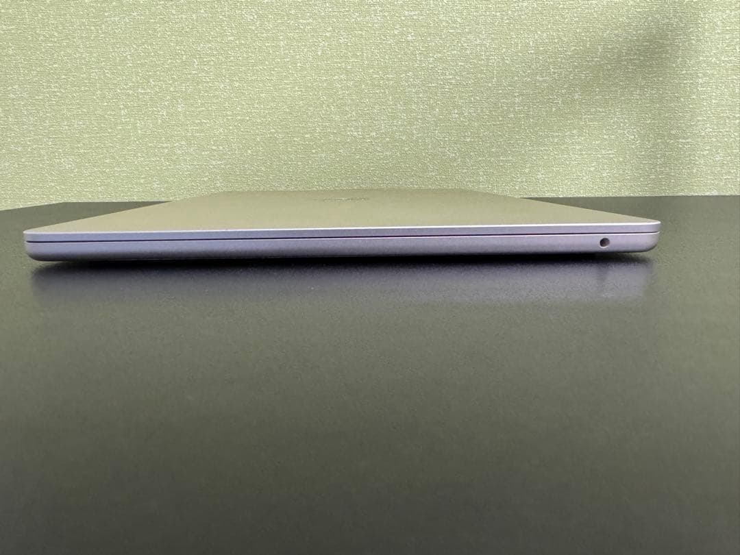 MacBook Air M3 15インチ 8GB 256G 付属品完備