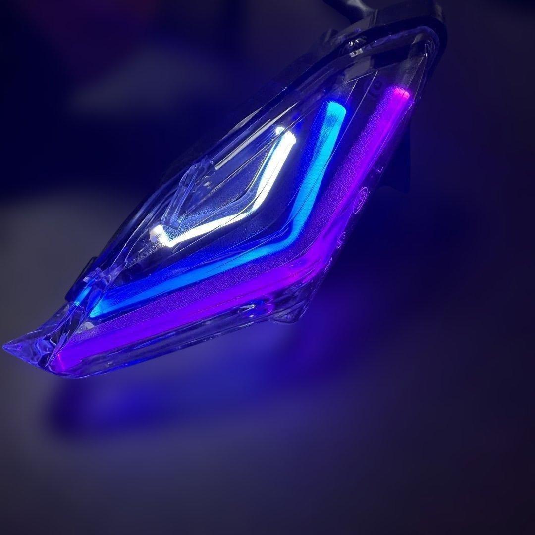 シグナスX 3型 三型 ポジションライト