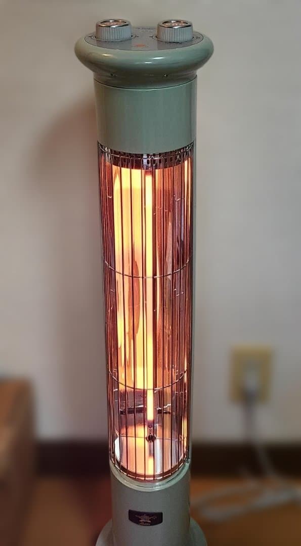 アラジン 遠赤グラファイトヒーター（1灯管タイプ） 型番 CAH-1G9C