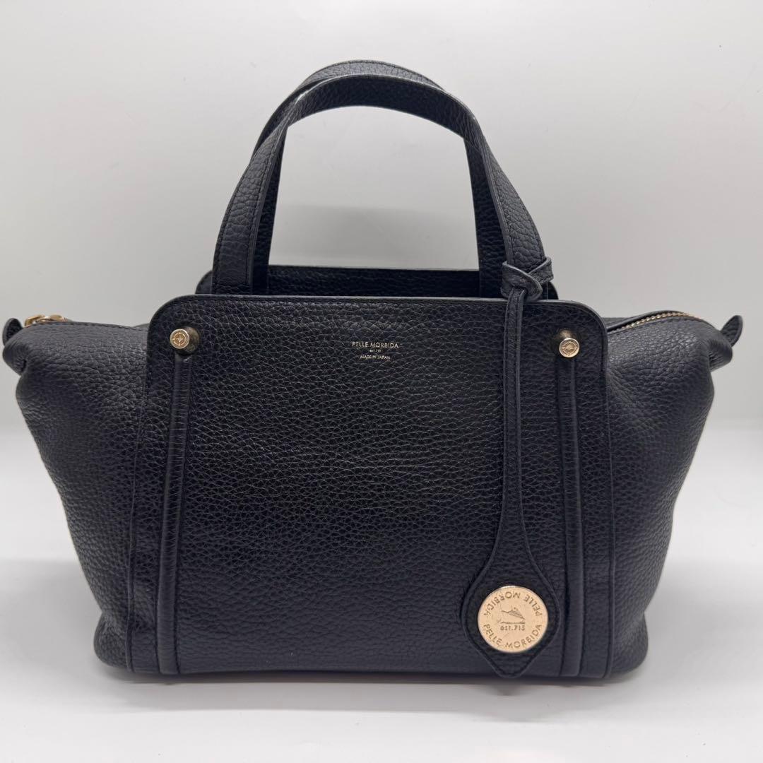 ペッレモルビダ ヴェーラ 2way ショルダーバッグ レザー シボ革 ロゴ 黒