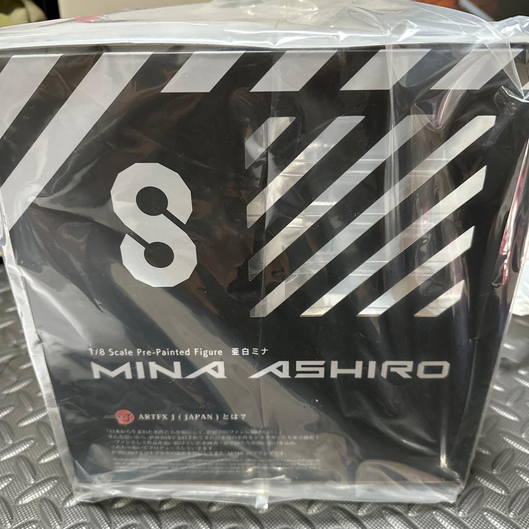 コトブキヤ　怪獣8号亜白ミナフィギュア ぞみ