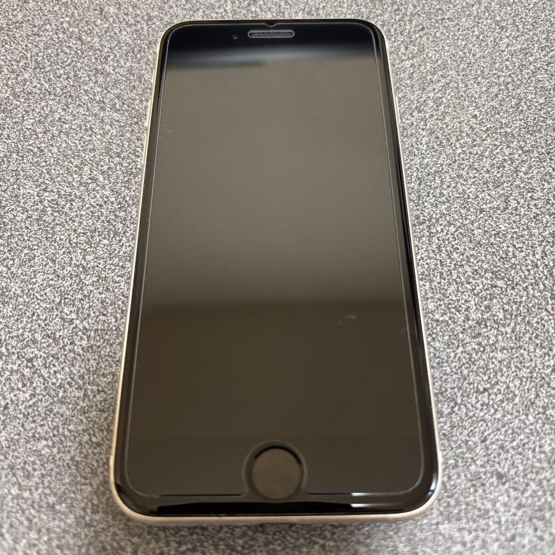 Apple iPhone SE3 64GB ホワイト 箱付き