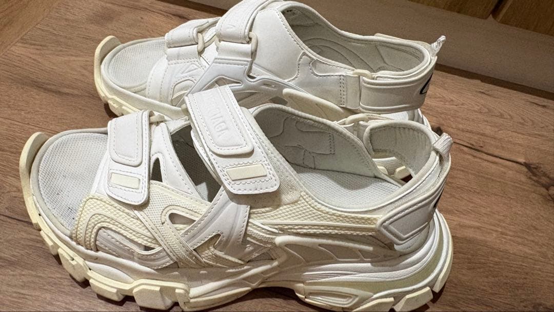 バレンシアガ　サンダル　ベルト　シューズ　26