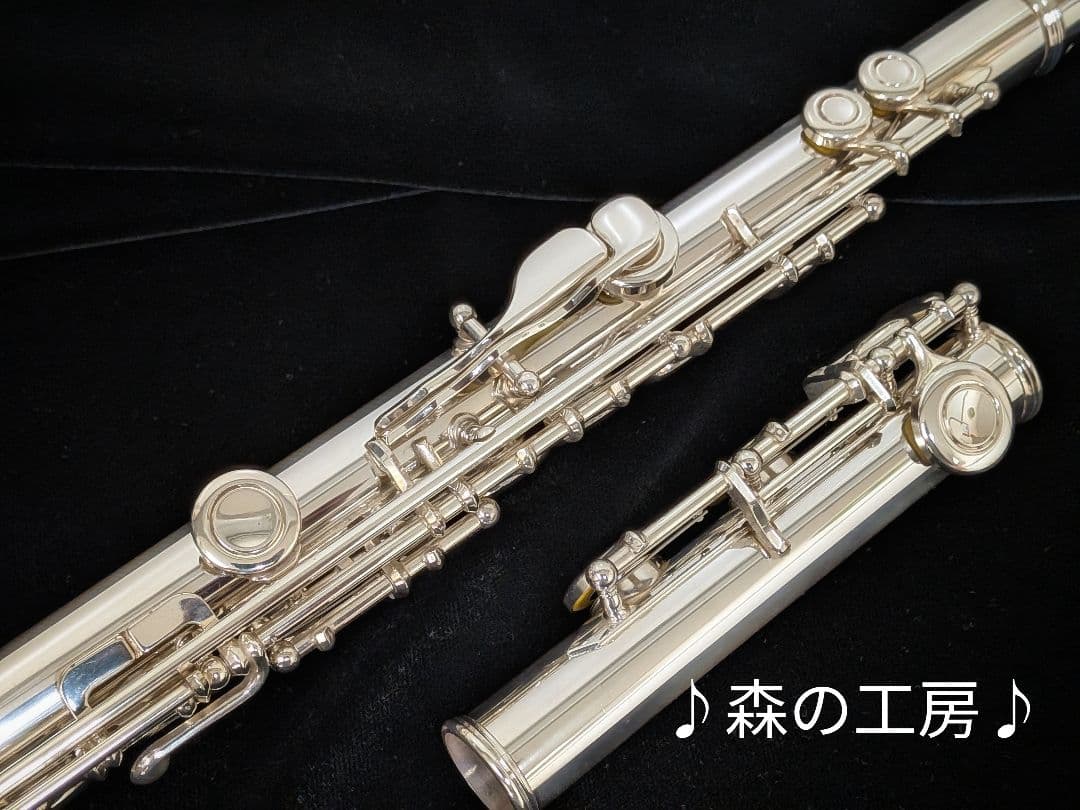 商談中【まとめ売り大歓迎・・様】専用ヤマハフルート YFL211後期モデルEメカ