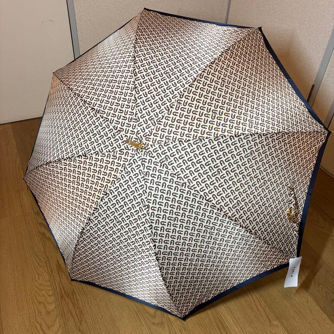 【未使用品】フルラ ロゴ 総柄 晴雨兼用 長傘 日傘 ネイビー×ホワイト