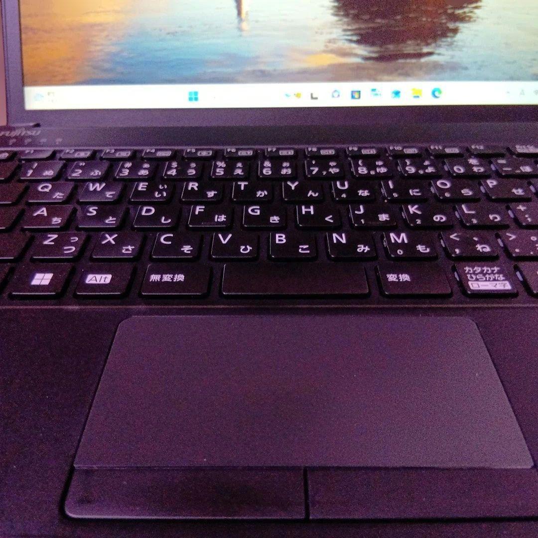 Y⑨ 富士通　ＦＭＶＵ66087　U9313/N