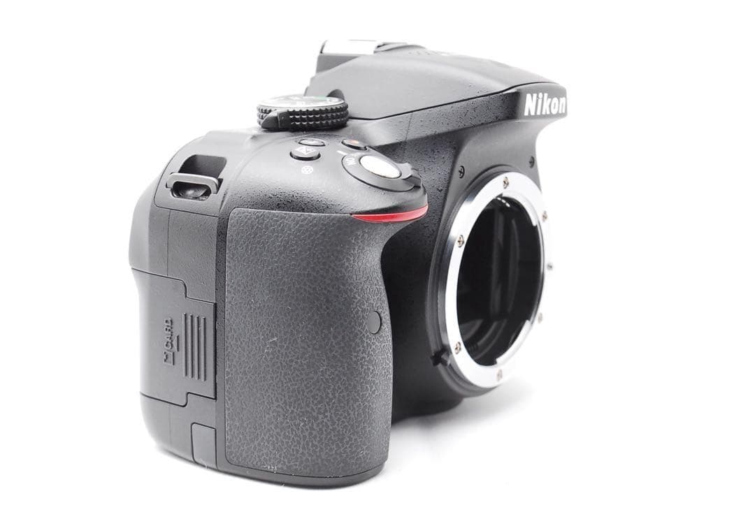 【Wi-Fi搭載】人気 Nikon D5300★ ダブルレンズ ショット数少