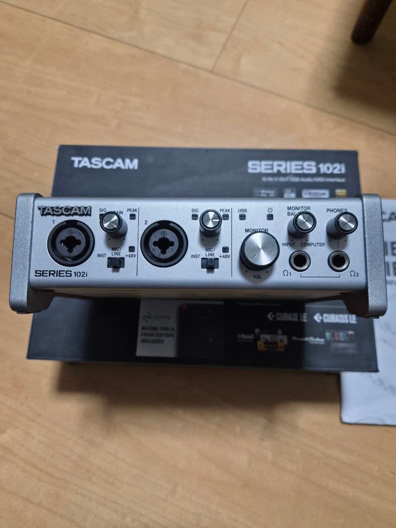 DTM・DAW Tascam 102i