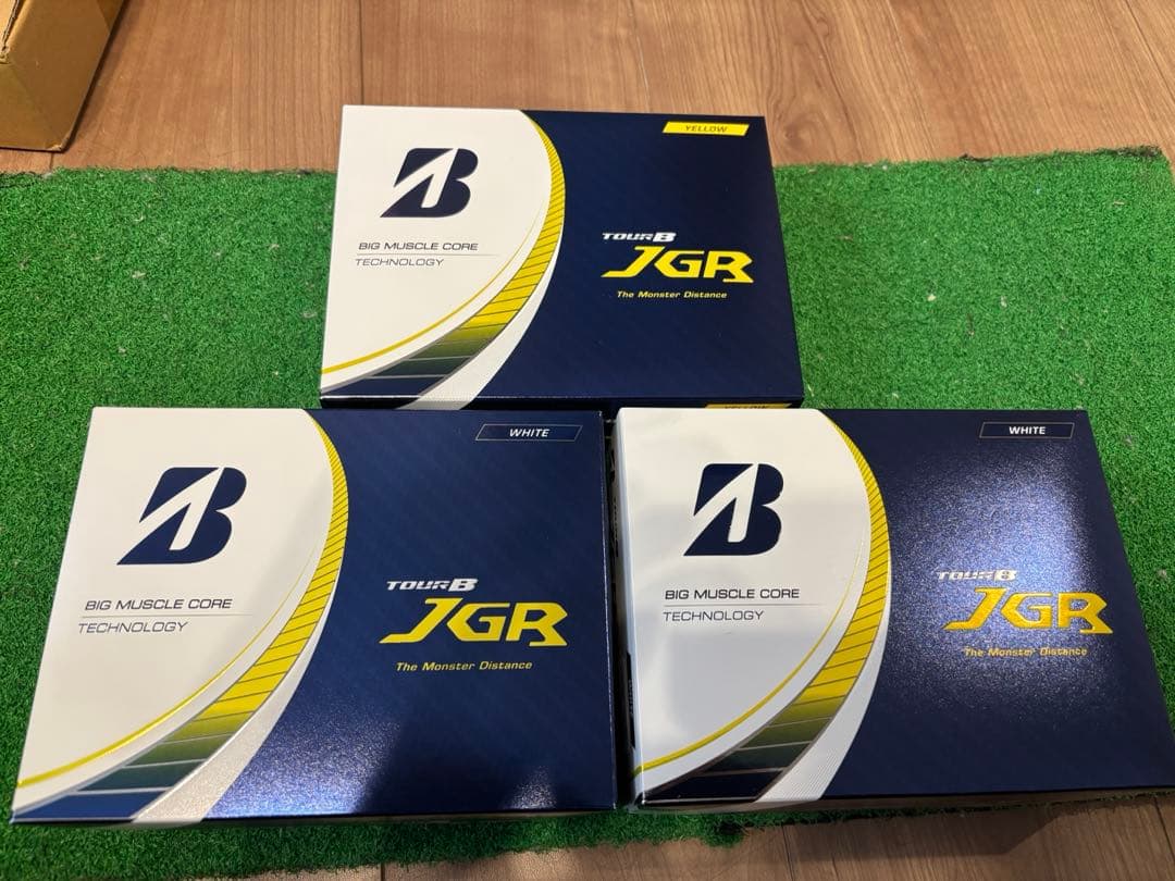 ブリヂストン　ツアーB JGR 3ダース(ホワイト2イエロー1)