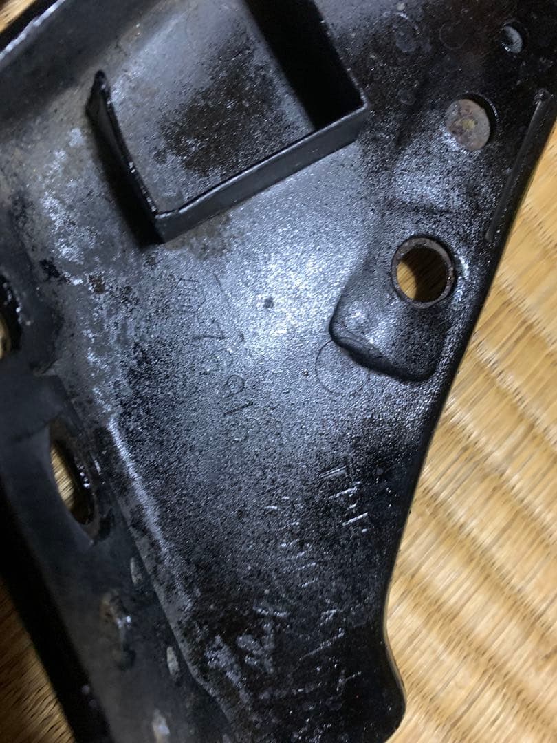 AE86 純正サイドステップ　蓋