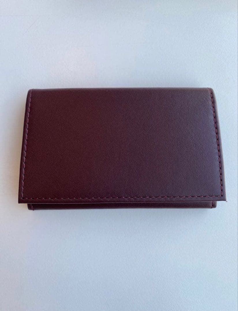 【新品未使用】皇居限定 高級本革名刺入れ ワインレッド 菊の紋章入り