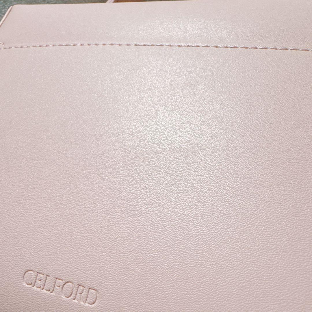 リュタン ビジュースタッズポシェット（M） CELFORD ピンク