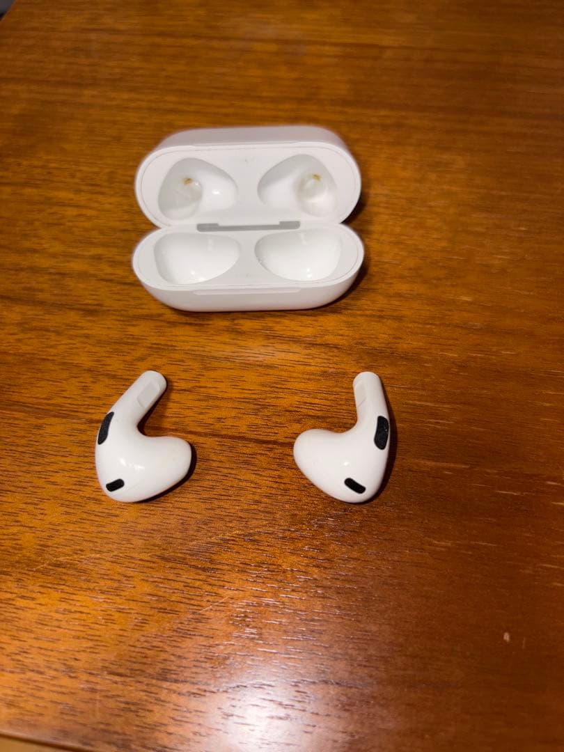 Apple AirPods 第3世代(WirelessChargingCase)