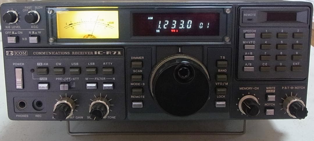ICOM IC-R71 通信受信機