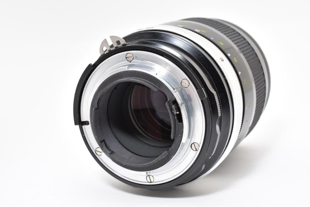 良品 ニコン AI NIKKOR-Q Auto 135mm f2.8 M660