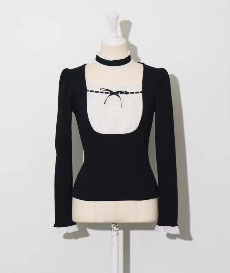 【pium】ラウンドフリルチョーカーカットソー ブラック 新品未使用 ぴうむ