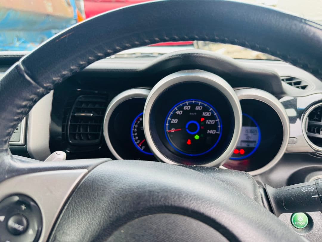 ホンダ N ボックス カスタム パッケージ 2011年式