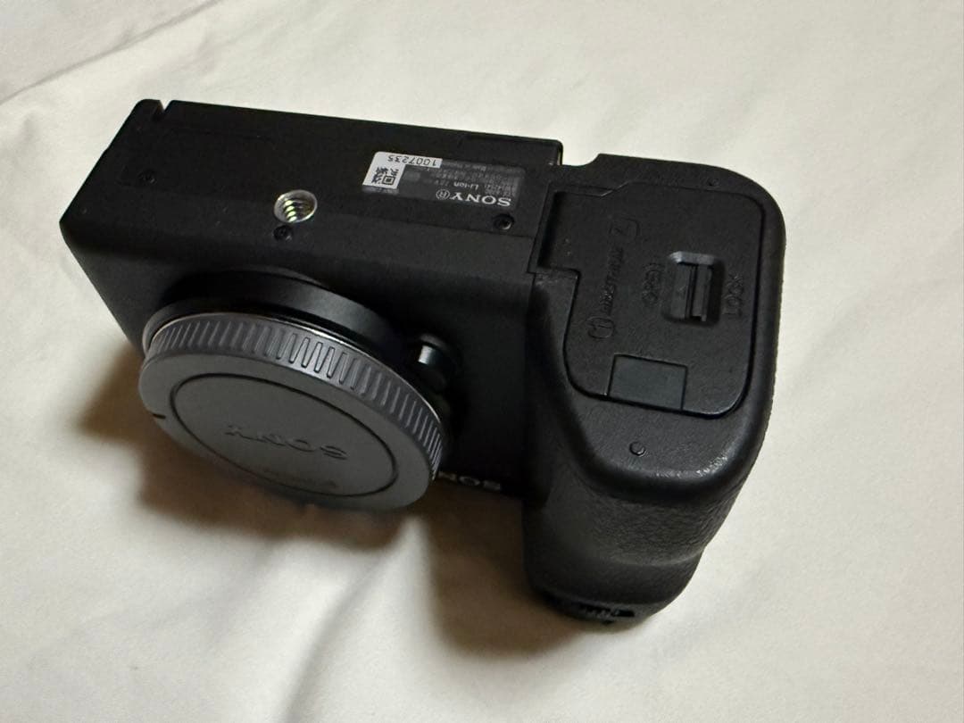 SONY α6700 ILCE-6700 ボディ SmallRigプレート付き