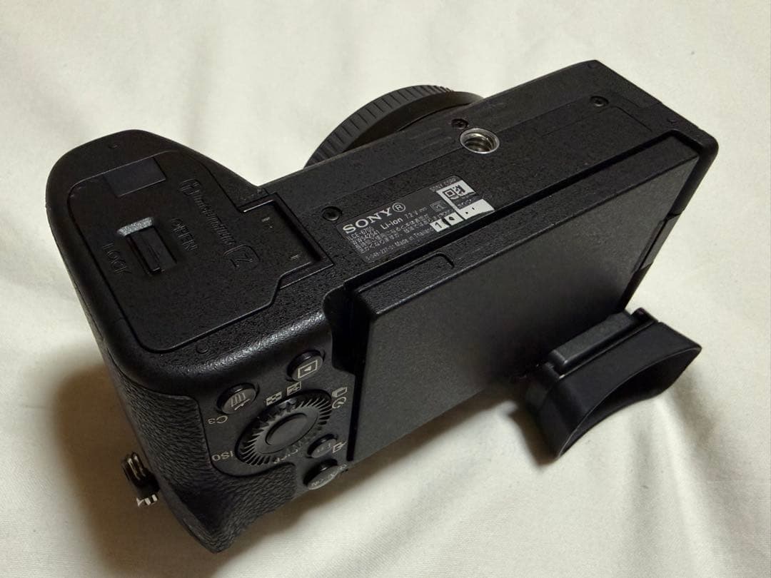 SONY α6700 ILCE-6700 ボディ SmallRigプレート付き