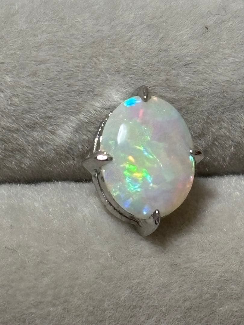 オパール オーバルカットネクタイピン ビンテージ