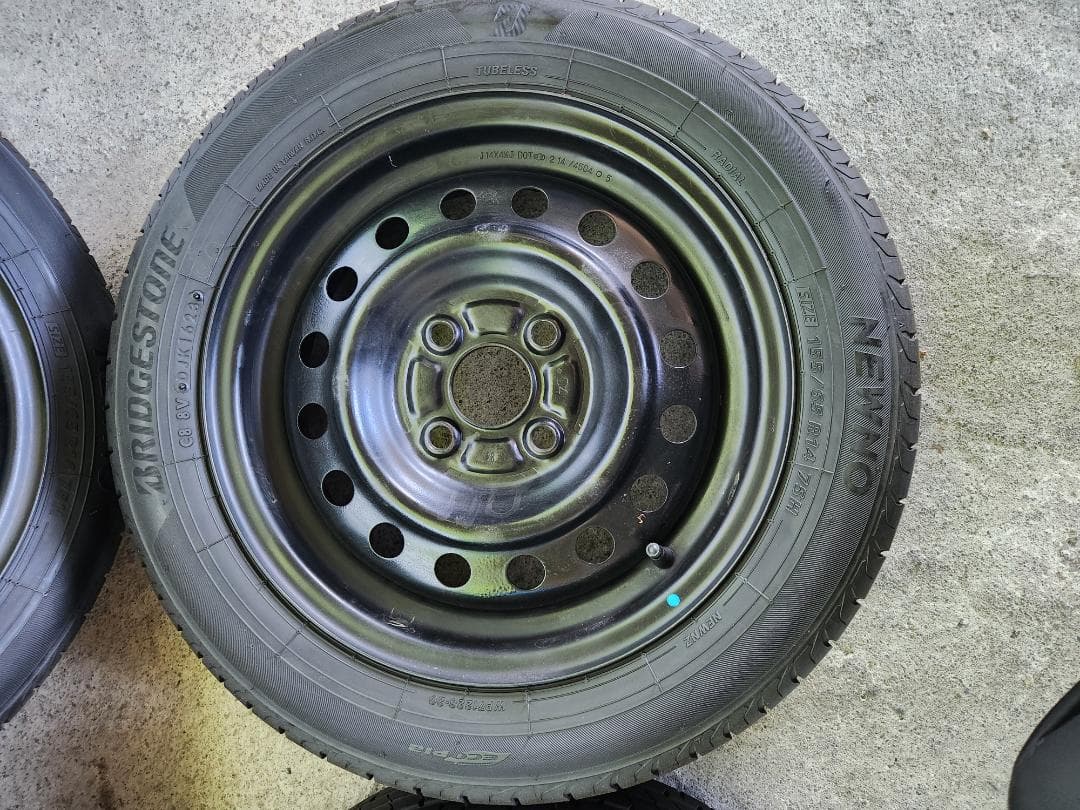 送料込☆2023 ブリヂストン タイヤホイールセット155/65R14☆4本