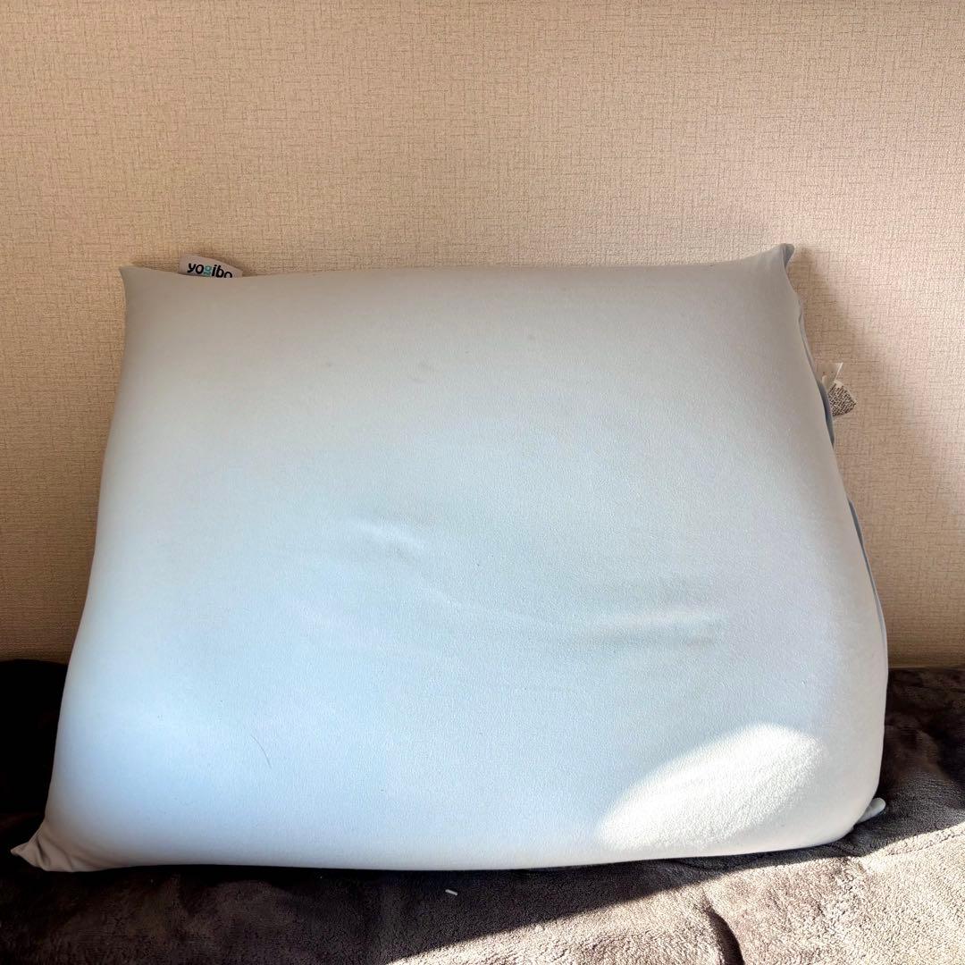 【美品】yoibo miniヨギボーミニビーズクッション