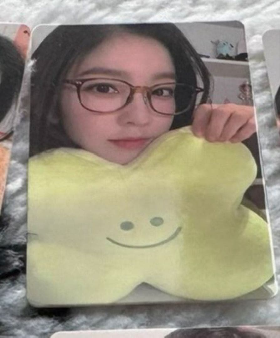 Red Velvet アイリ一ン solo 特典トレカ B