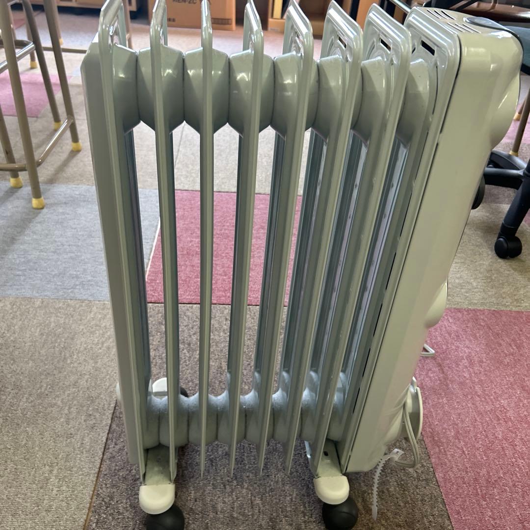 DeLonghi オイルヒーター タワー型 500W