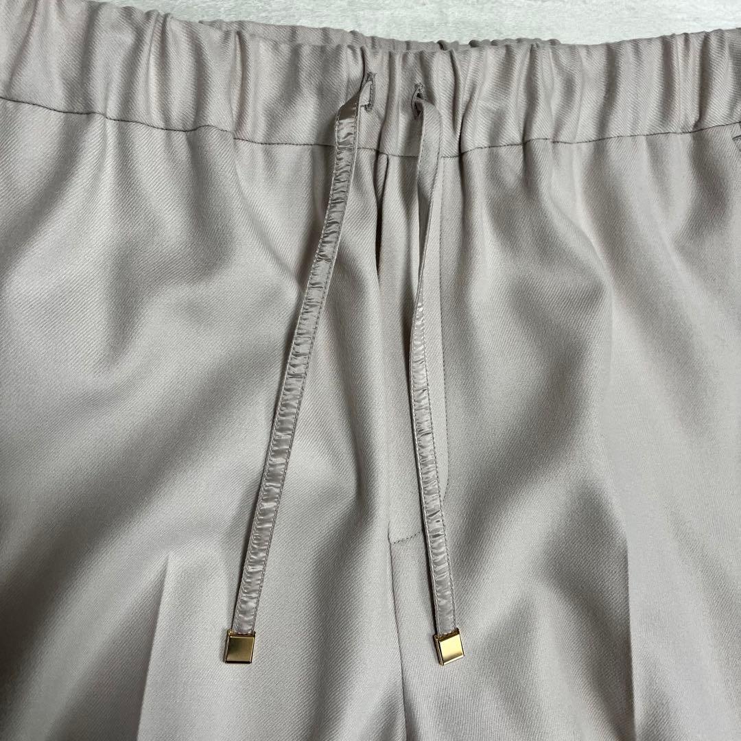 お値下げ　アンタイトル　untitledストレートワイドパンツ　　新品未使用品