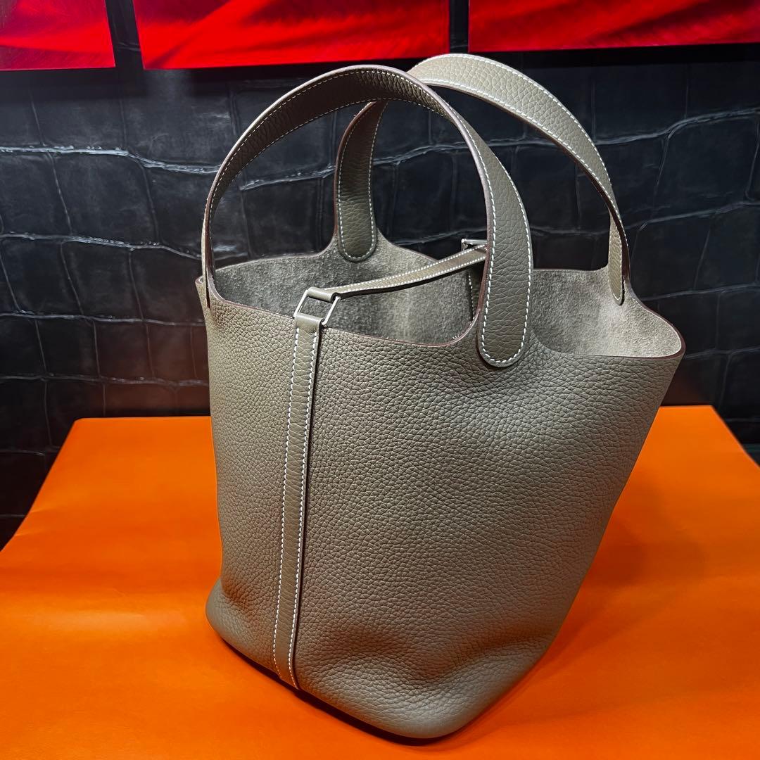 新品未使用 HERMES ピコタンMM エトゥープ C006683