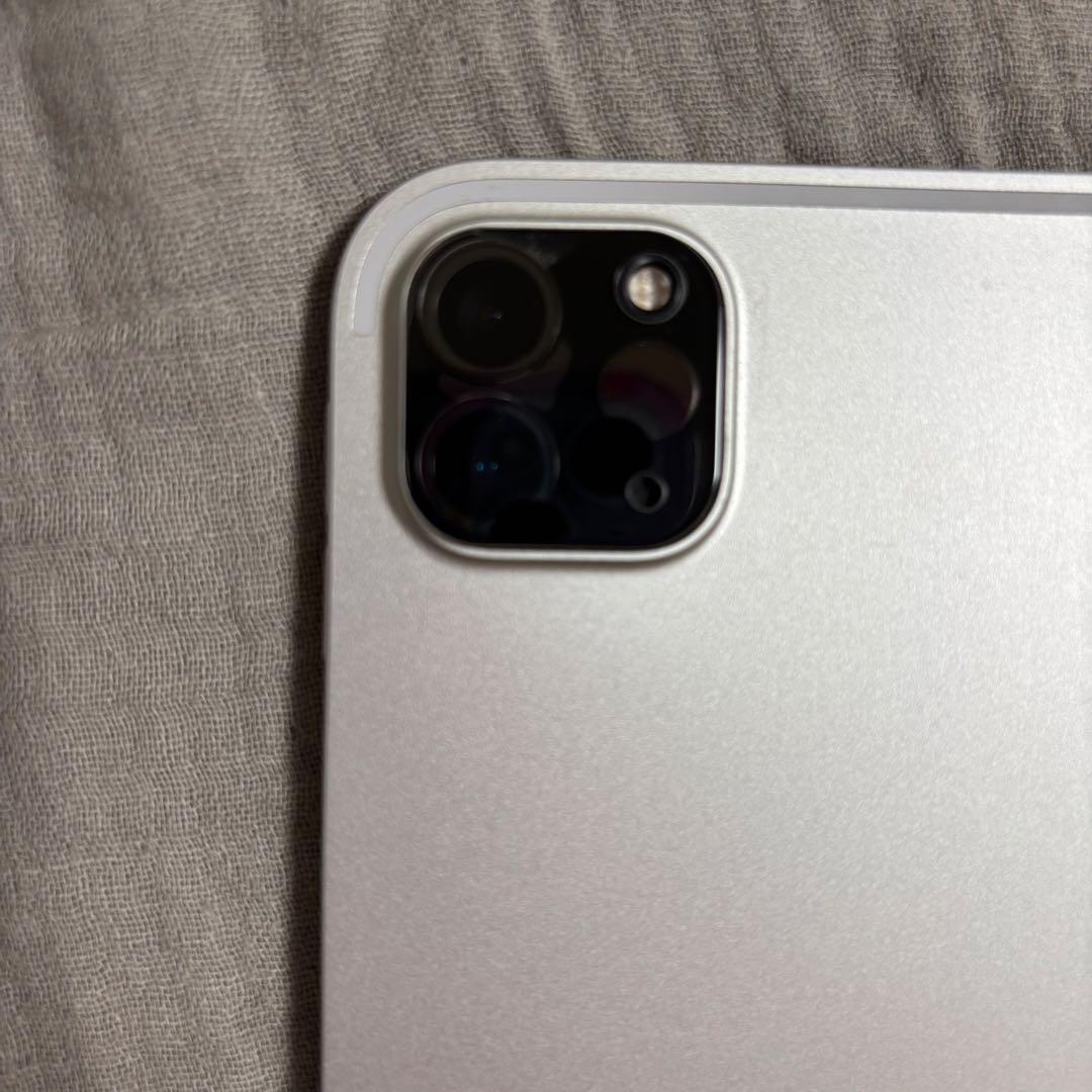 iPad Pro 第5世代 12.9インチ