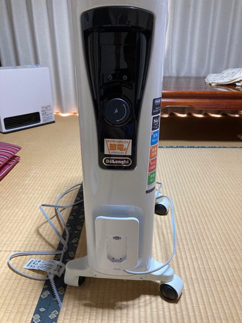 デロンギ　オイルヒーター　RHJ65L0712　8~10畳用