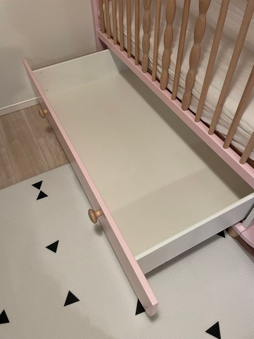 IKEA MYLLRA(ミルラ) ベビーベッド（マットレス付き）002