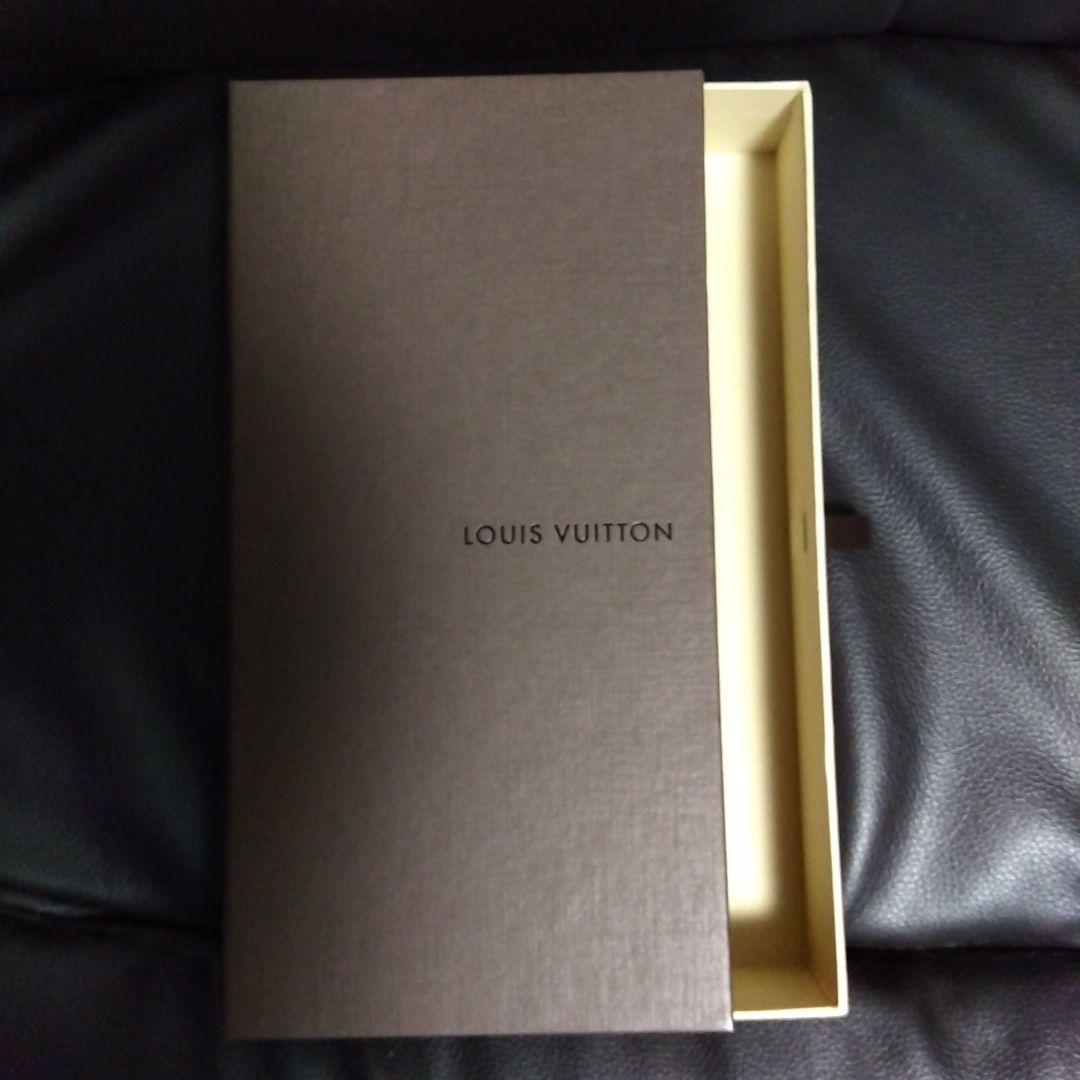 【美品】 ダミエアズール ホワイトポルトフォイユ アンソリット N63221