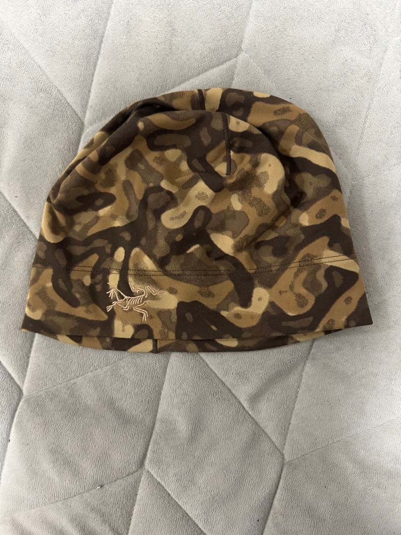 ARC'TERYX 迷彩ニット帽 Lサイズ