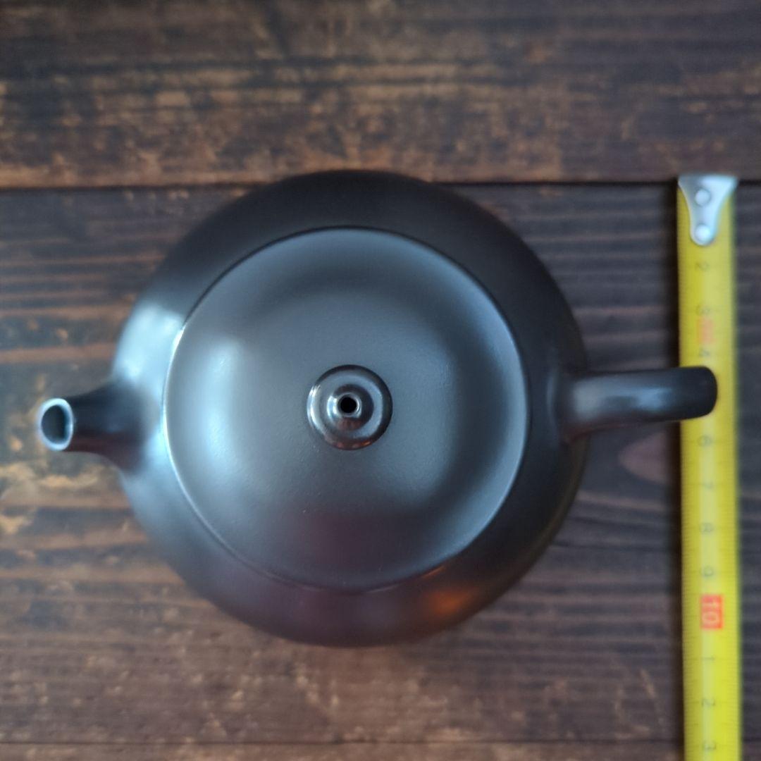 中国陶芸家　胡秀萍氏　茶道具　茶器　宜興紫砂　茶壺　急須　（木製化粧箱入）