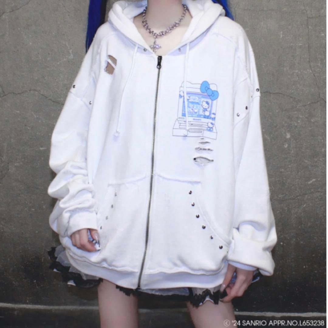 QOOZA × HELLO KITTY / KITTYコラボパーカー（WHT）