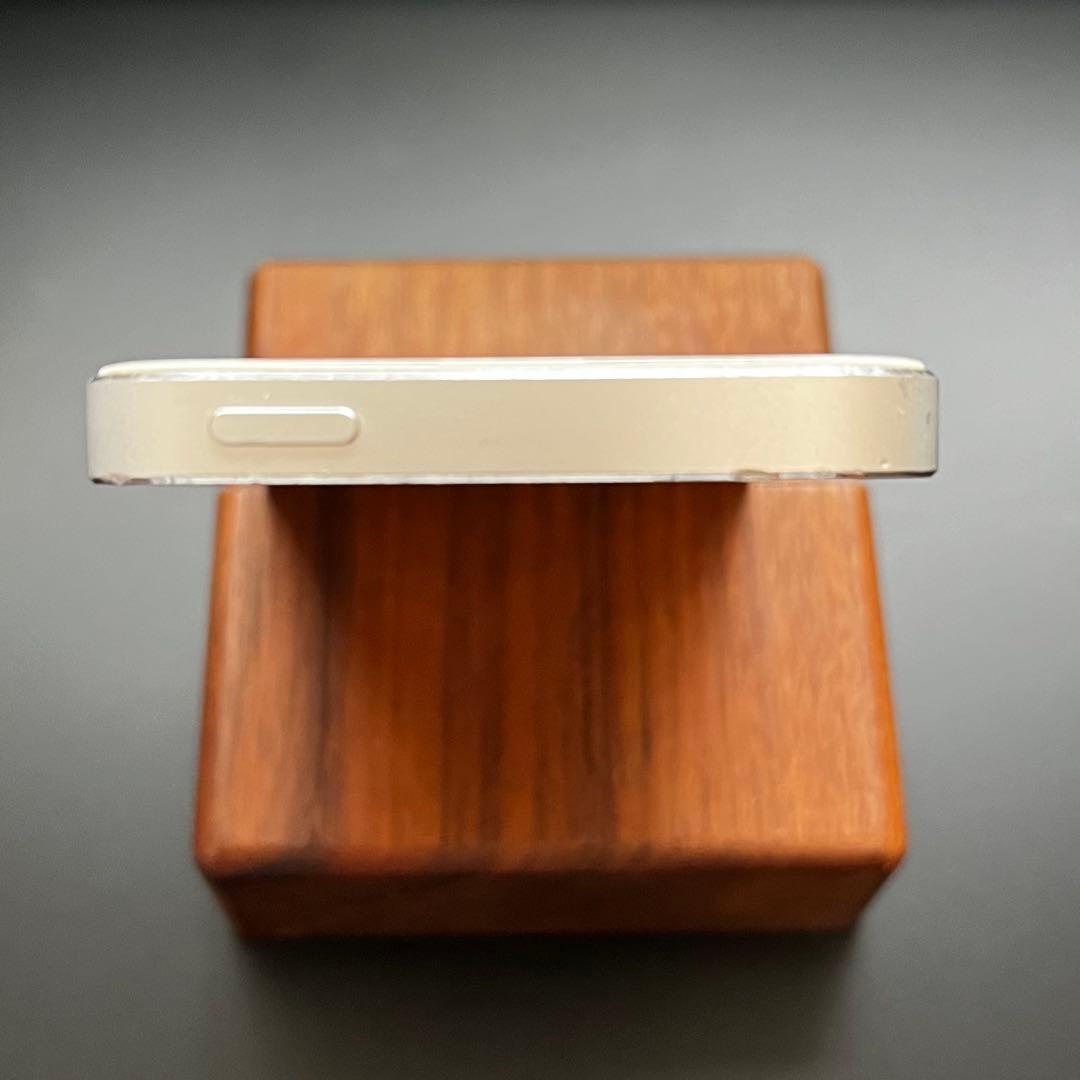 ✨バッテリー新品交換済み✨Apple iPhone 5s 64GB Silver