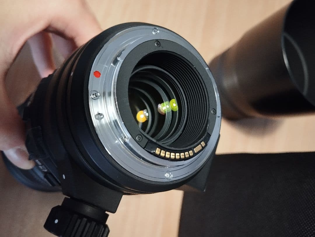 SIGMA 180mm F2.8 APO MACRO EX DG OS EF用