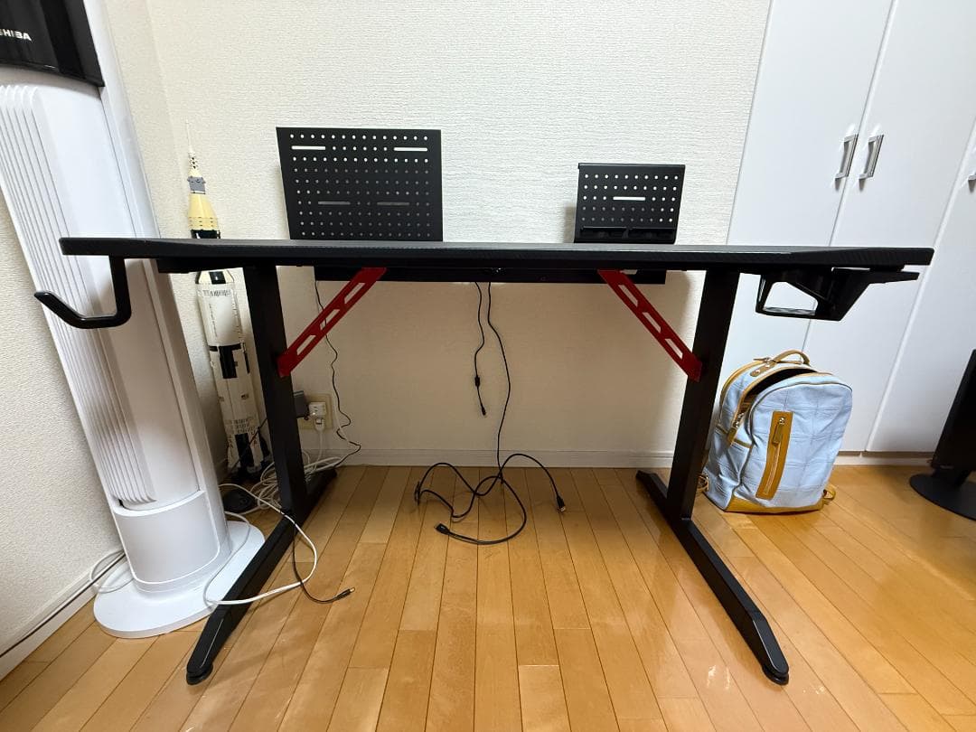 ニトリ　ゲーミングデスク　(GM002 118 WH)