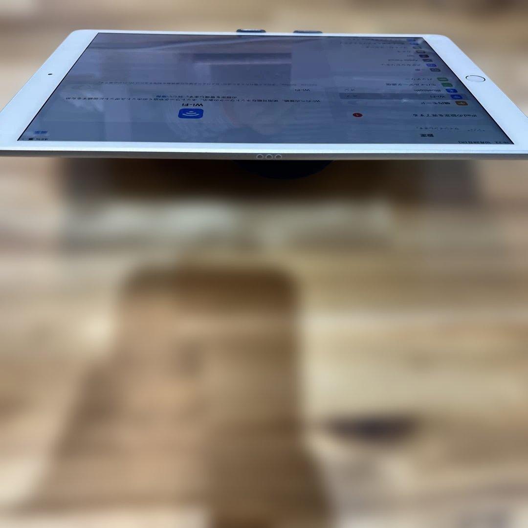 K1525 SIMフリー　iPad Air 第三代　64GB