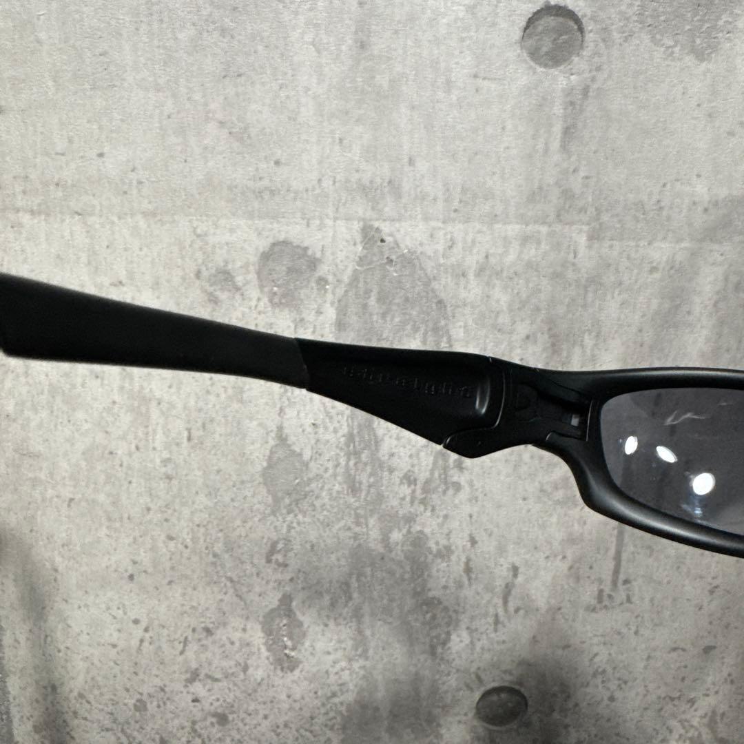 e*8様 オークリー OO9039-11-013 ストレートジャケット サングラ