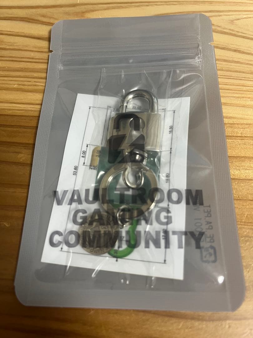 小物 vaultroom PADLOCK KEY HANGER / SILVER