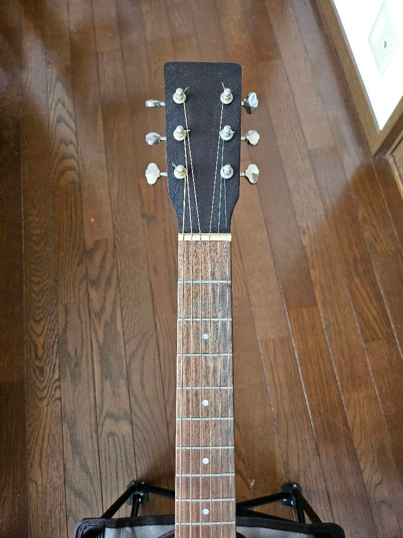 Sヤイリミニアコースティックギター ブラック