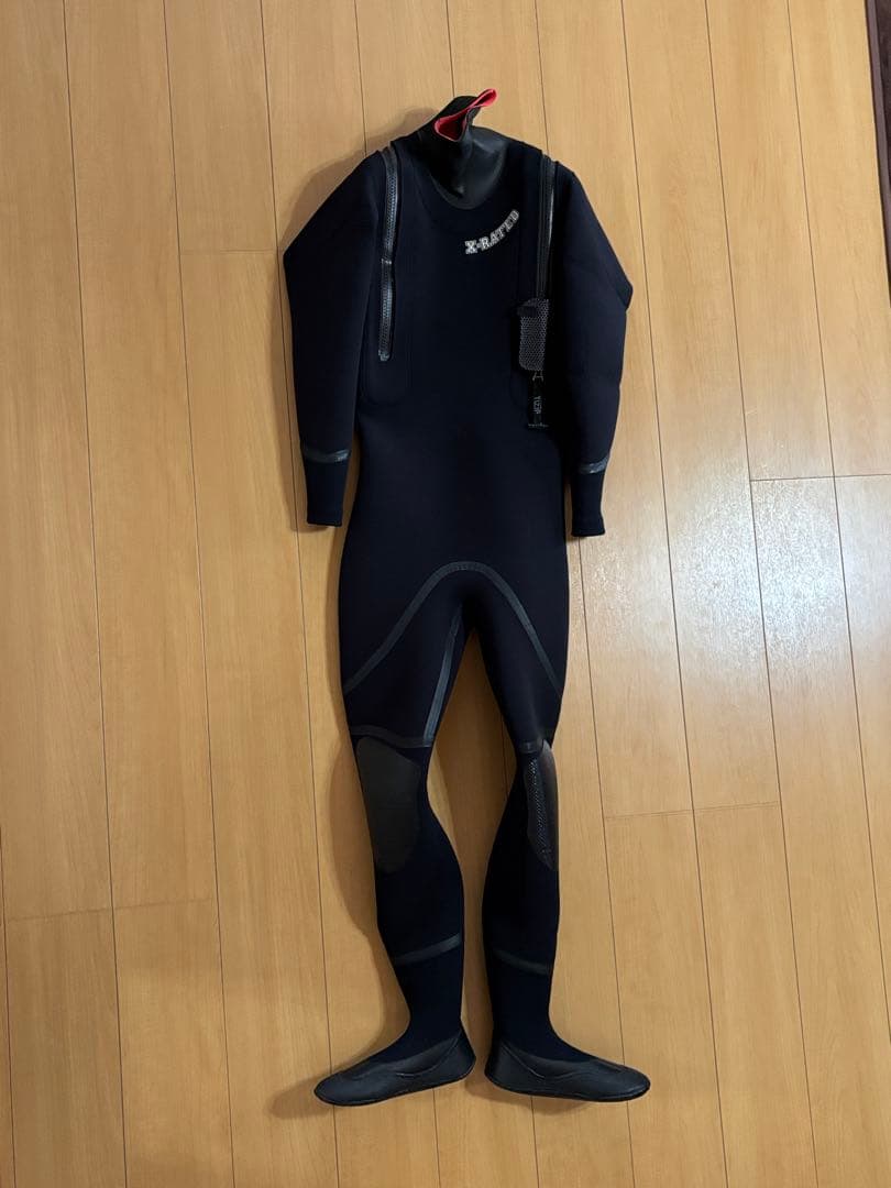 ※サイズが合えばお買い得！ ドライスーツ　Sサイズ　美品