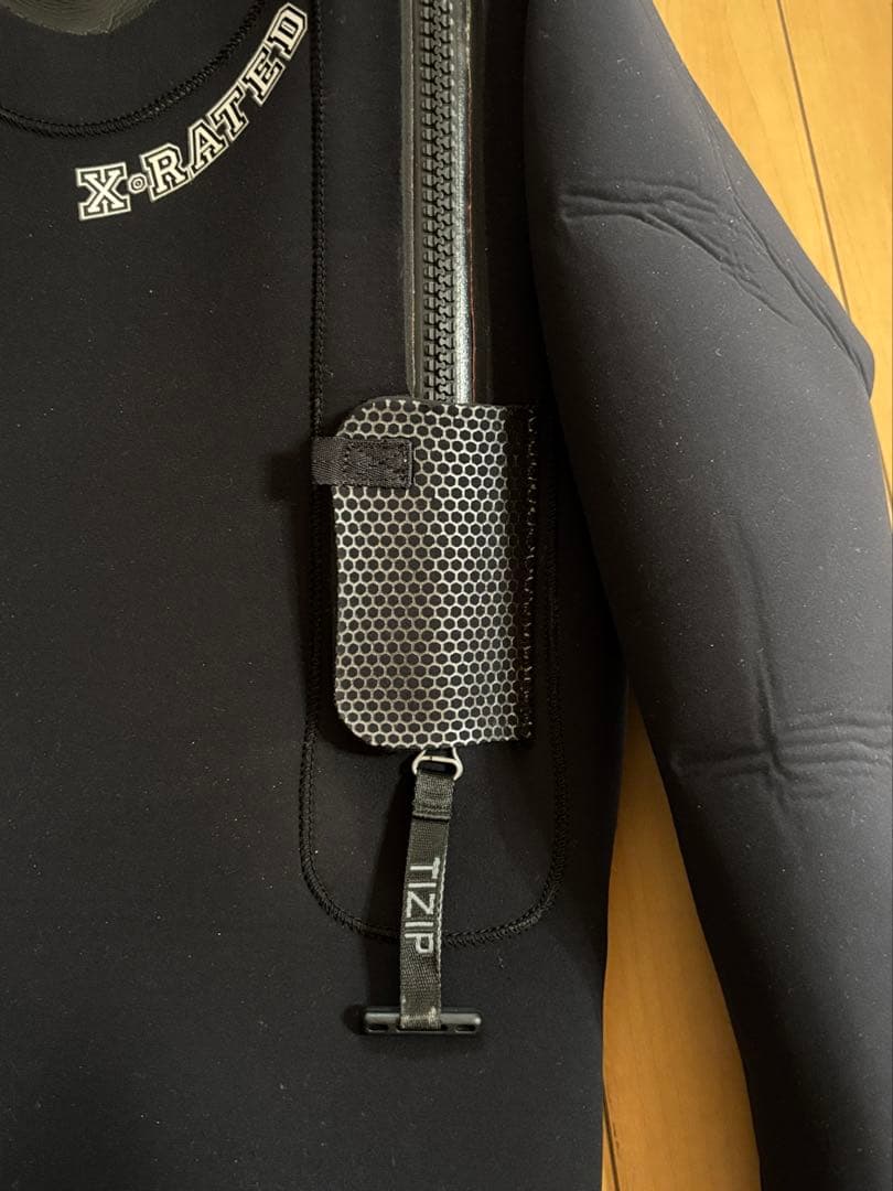 ※サイズが合えばお買い得！ ドライスーツ　Sサイズ　美品