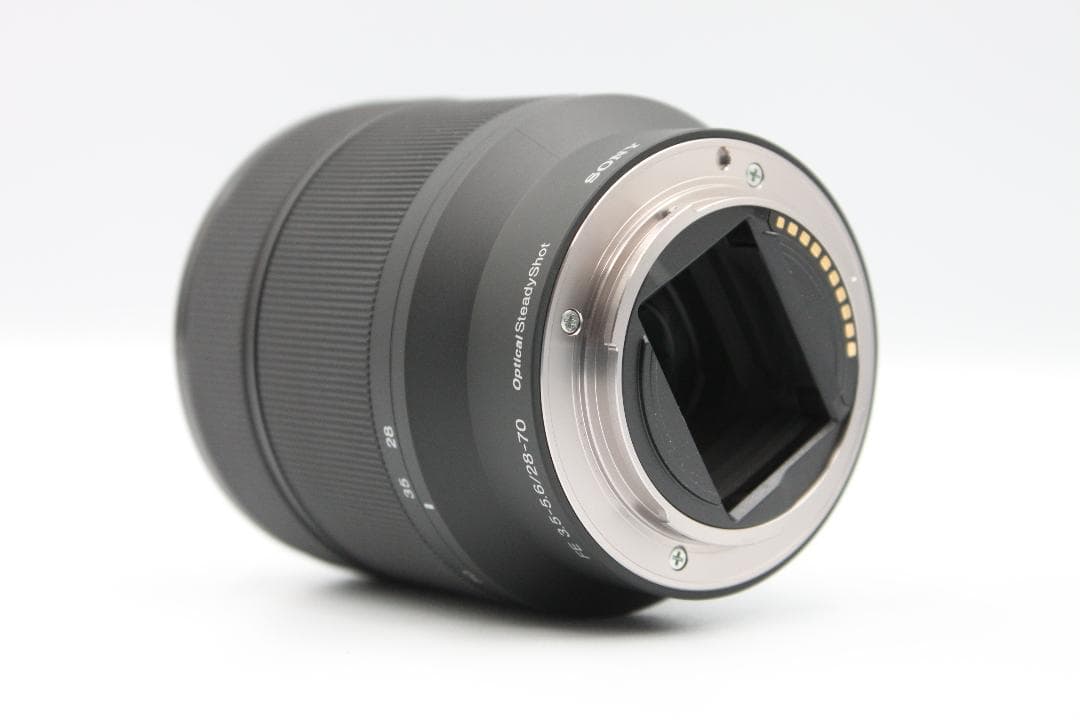 【美品】ショット数:6回 SONY α7 III ILCE-7M3 28-70