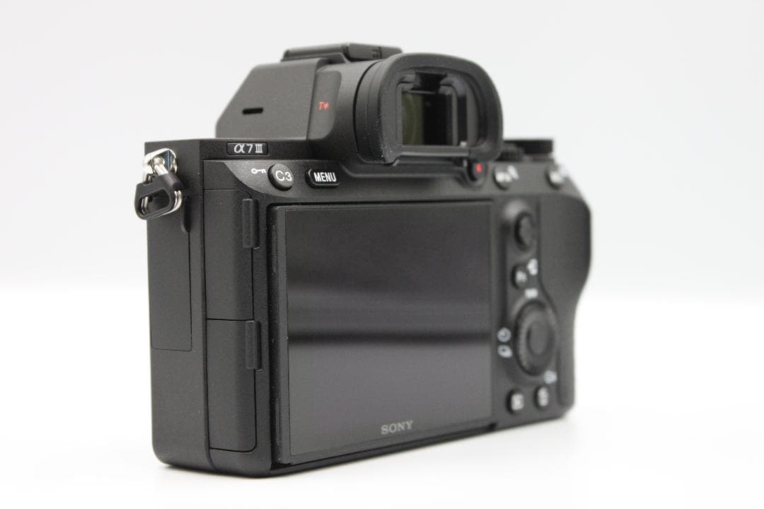 【美品】ショット数:6回 SONY α7 III ILCE-7M3 28-70