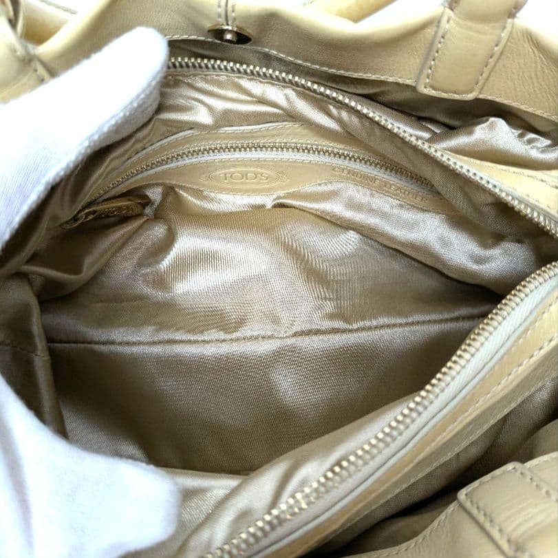 TOD'S　トッズ　ハンドバッグ　ベージュ　レザー　日本限定　希少　大幅値下げ